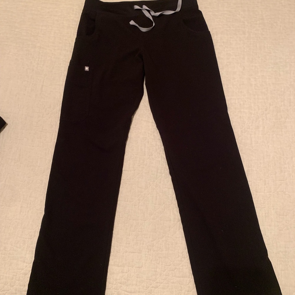 Figs scrubs size small